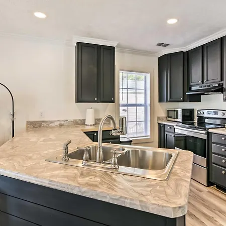 Chic Cottage Retreat With Grill, 2 Mi To Msu! Starkville Exterior photo